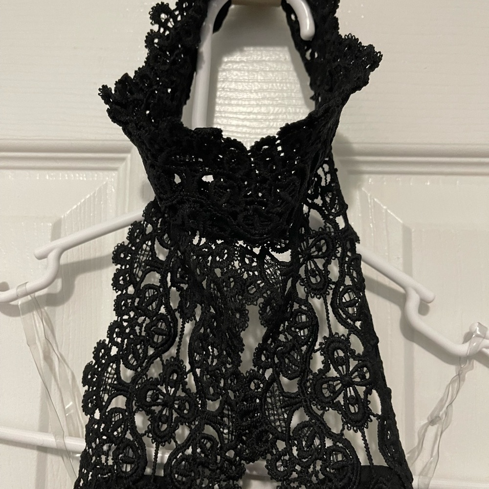 Charlotte Russe Black Bodysuit One Piece Lace Halter Neck Women's Size S - Picture 9 of 10